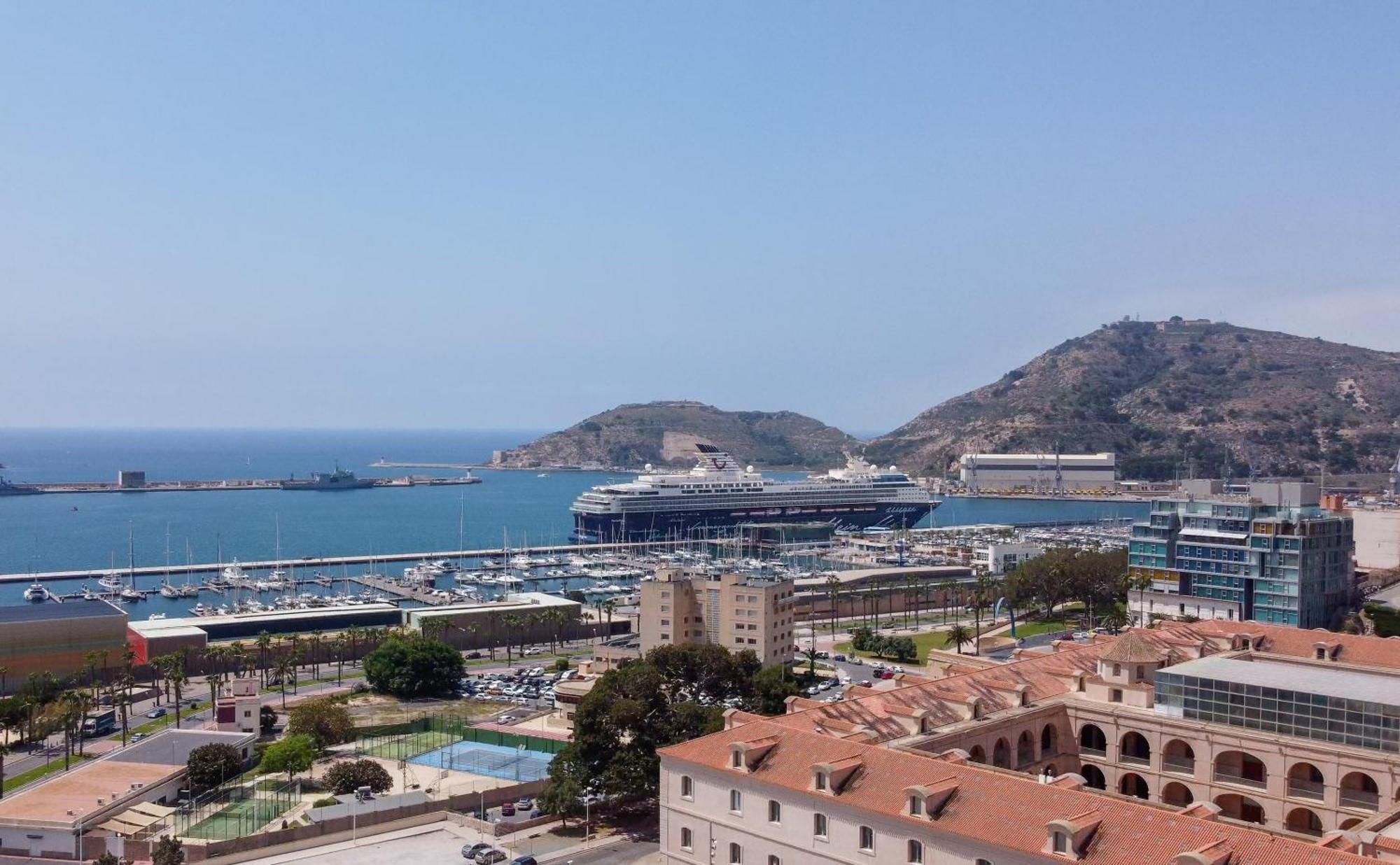 Apartamentos Nuevo Edificio Alba Cartagena Centro Parking Экстерьер фото